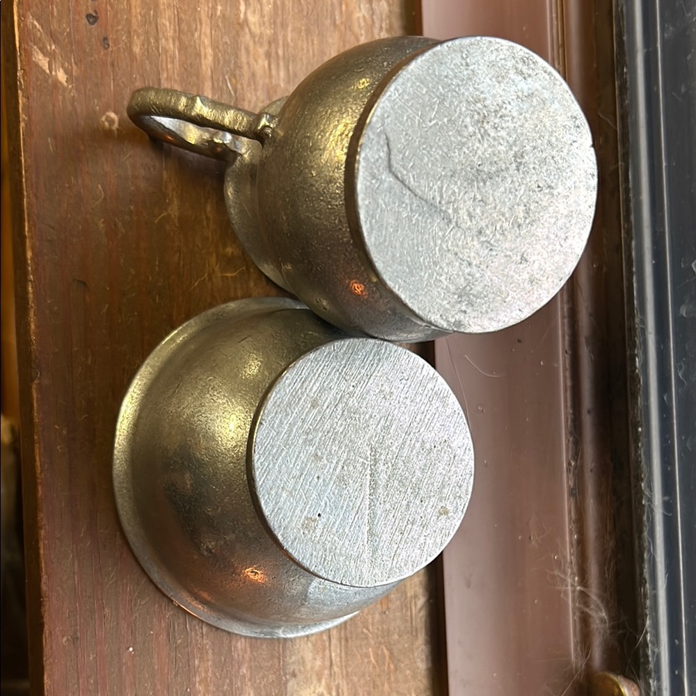 Vintage Pewter Creamer and Sugar Bowl Set - Picture 5 of 5